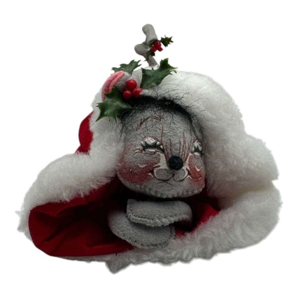 Annalee Doll Mouse In Red Santa Hat 1994 Holly Mistletoe Christmas Holiday EUC
